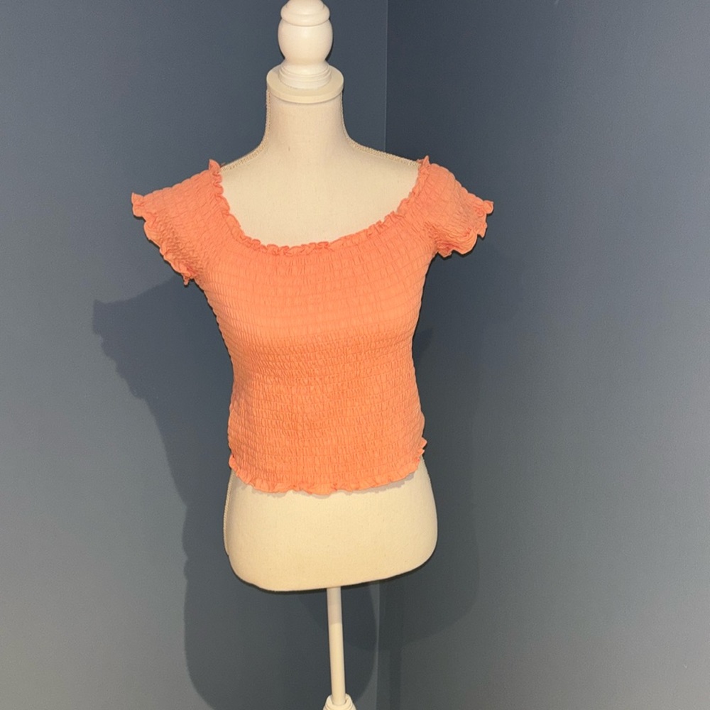 SO coral top